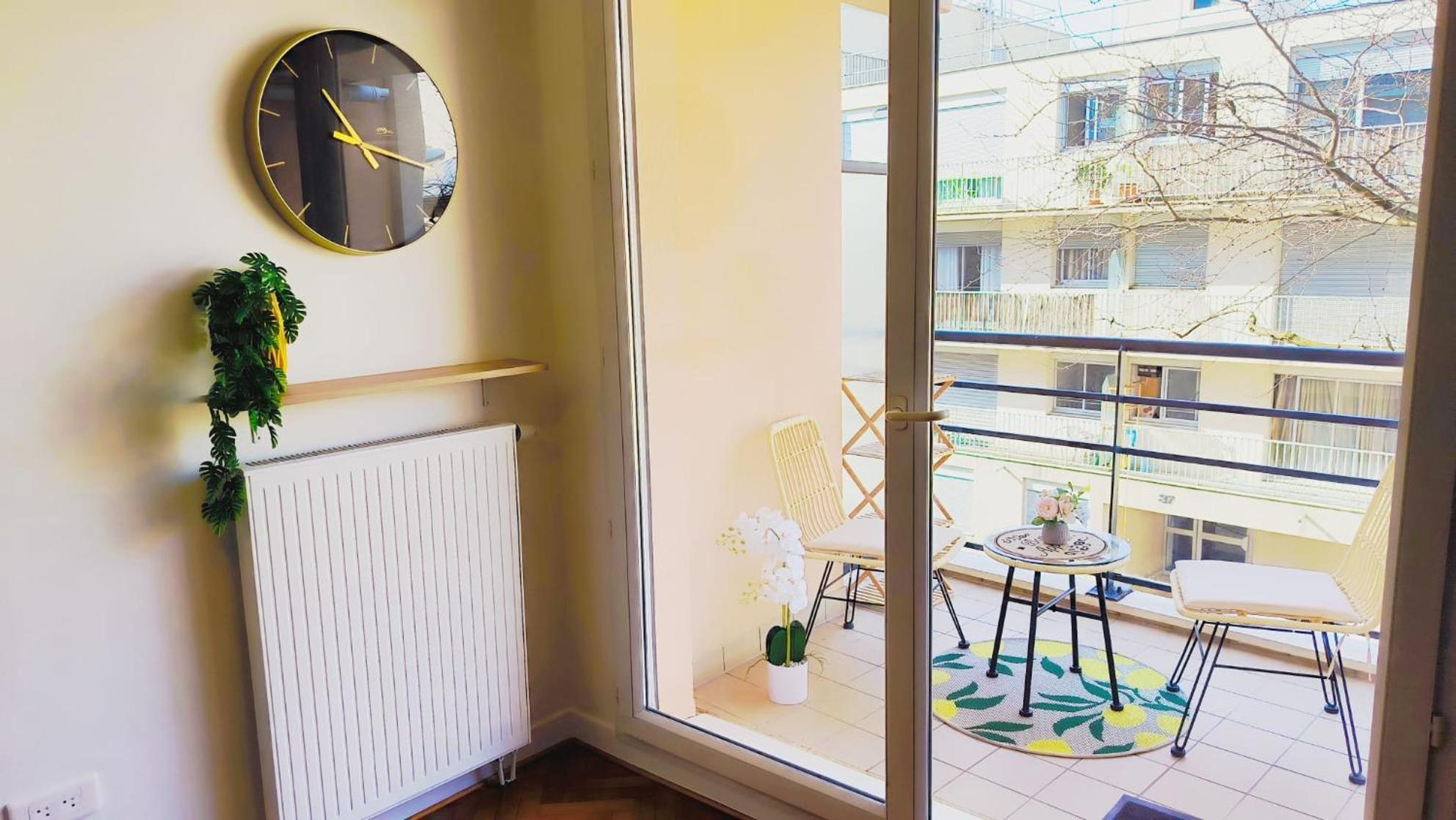 Levalet Bnb - La Defense Курбевуа Экстерьер фото